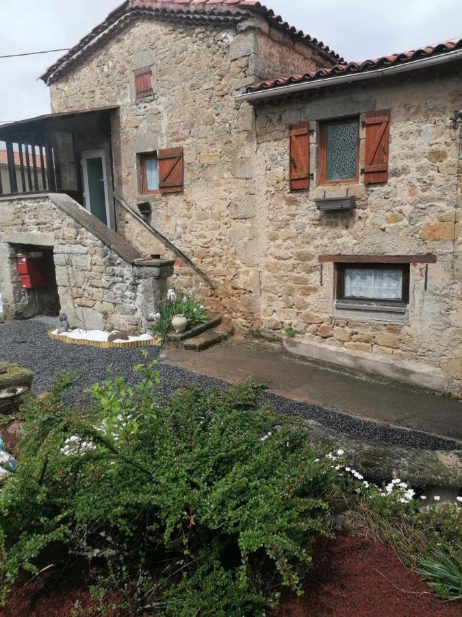 Chambre D'Hote De La Petite Toscane D'Auvergne Bed and Breakfast Isserteaux Buitenkant foto